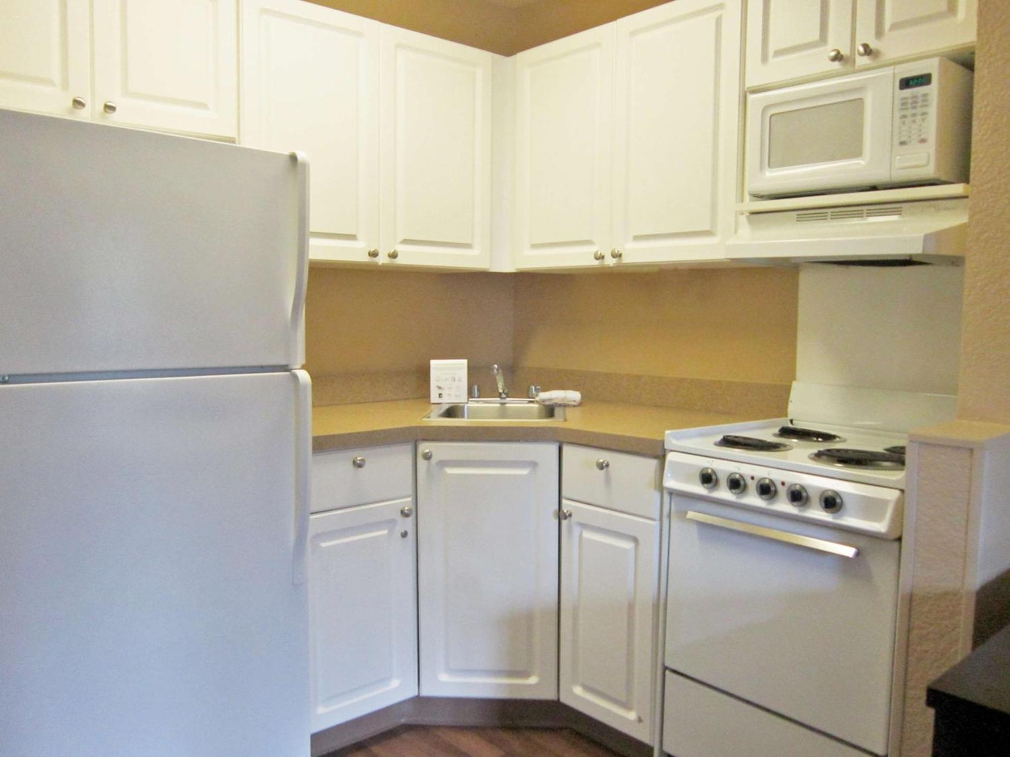 Extended Stay America Suites - Greensboro - Airport Exterior photo